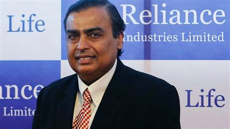 Demonetization impacts India's billionaire club but Mukesh Ambani still ...