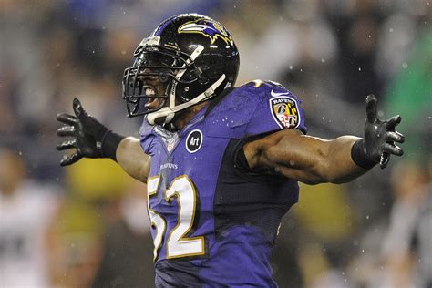 Ray Lewis – Baltimore Ravens – Craziest NFL face masks of all time ...