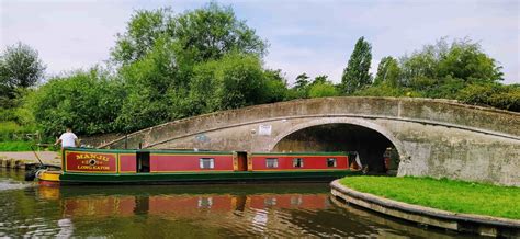 Staffordshire & Worcestershire Canal – Artful Dodger