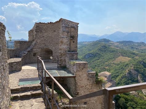 Castello di Roccascalegna, fortezza da fiaba in Abruzzo • Quantomanca.com