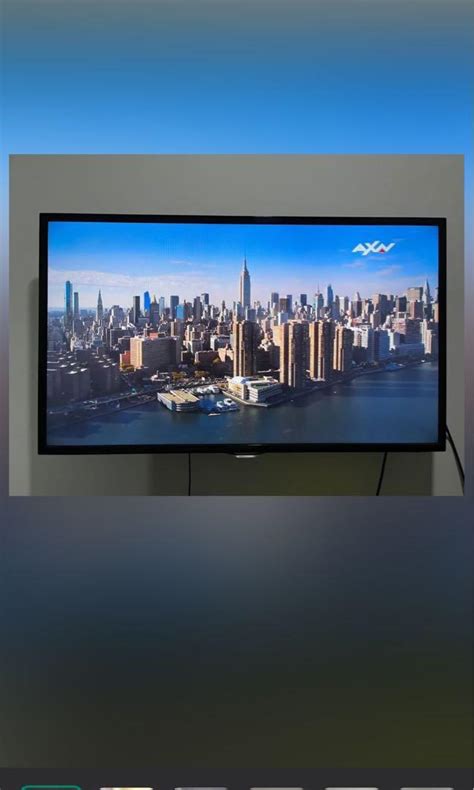 40” Samsung smart TV - UA40F5500AM (wall mount only), TV & Home ...