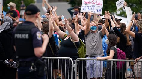 Louisville Park Shooting Leaves 1 Dead At Breonna Taylor Protest - The ...