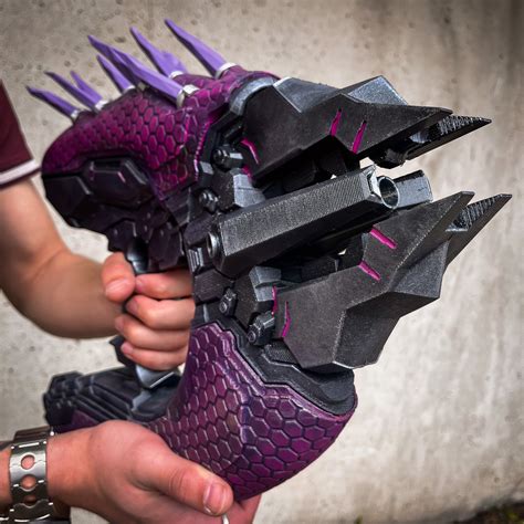 3D file Halo Needler Prop Replica Halo 3 Halo 4 Cosplay 😇・3D printing design to download・Cults