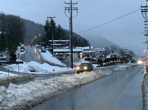 Late winter snowstorm in Ketchikan wreaks havoc on land and sea - KRBD