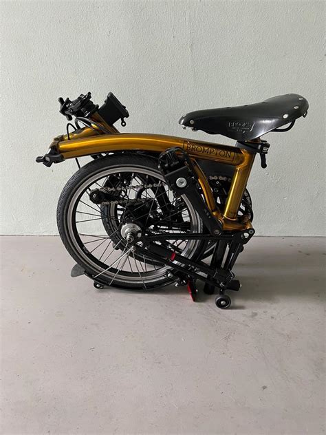 Brompton Asia gold, Sports Equipment, Bicycles & Parts, Bicycles on Carousell