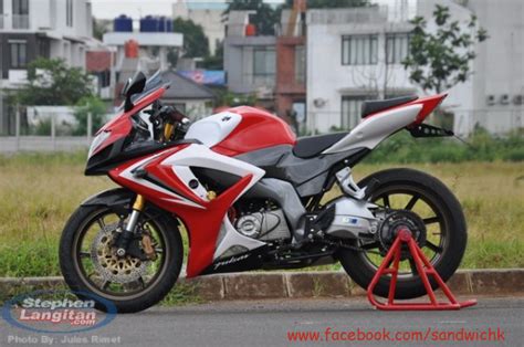 Pulsar Lover: Pulsar 220 Modified