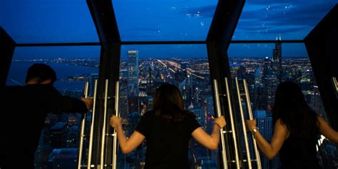 “Observation Decks in Chicago | Attractions with a View | Choose Chicago