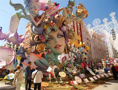 Las Fallas: A Valencian Celebration | Erasmus blog Valencia, Spain