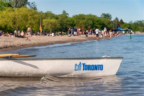 Toronto Island Beaches Stock Photos, Pictures & Royalty-Free Images - iStock