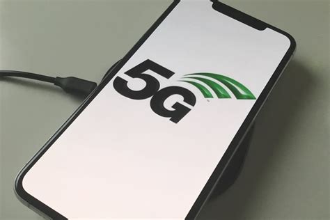 Apple unlikely to release first 5G iPhone until 2020 or later ...