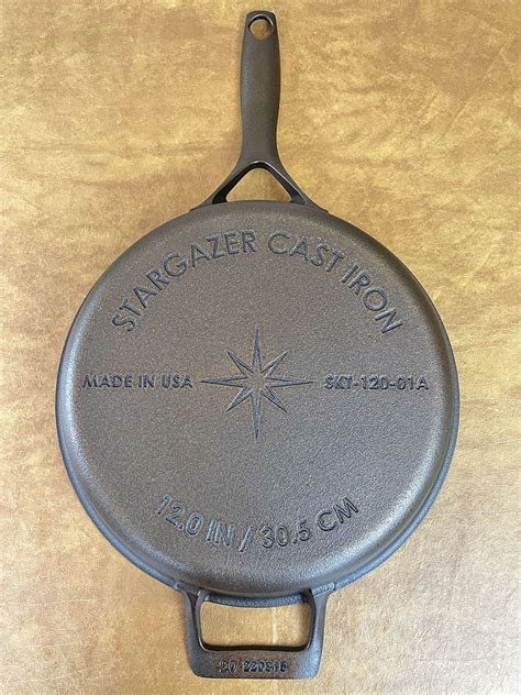 Stargazer vs. Lodge Cast Iron Skillets (Which Are Better?)