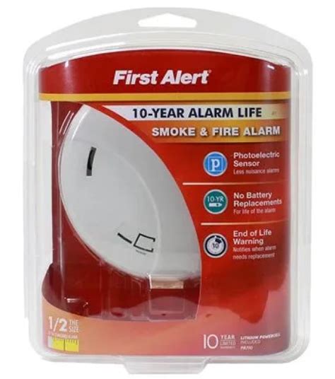 First Alert, Photoelectric Smoke Alarm, 10-Year Battery - Wilco Farm Stores