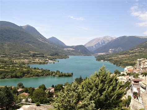 Lake Barrea, National Park of Abruzzo, Italy – Visititaly.info