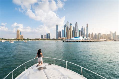 13 BEST Dubai Marina Cruises (Selected by an Expat)