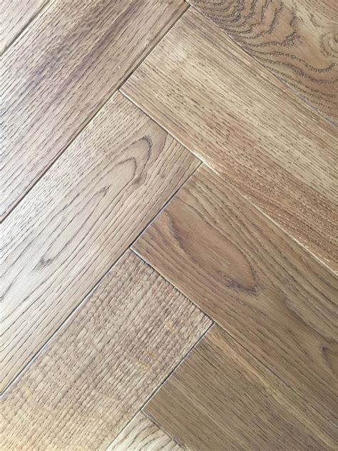 The Benefits Of Installing Square Hardwood Flooring - Flooring Designs