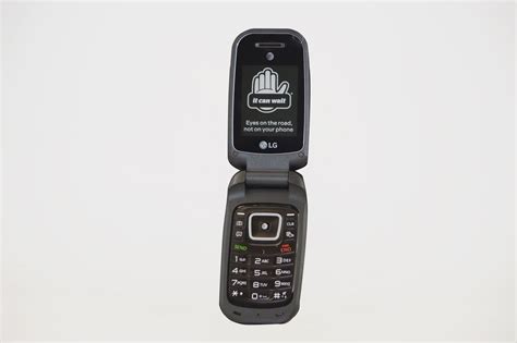 LG B470 Flip Phone Black (AT&T) | Resale Technologies