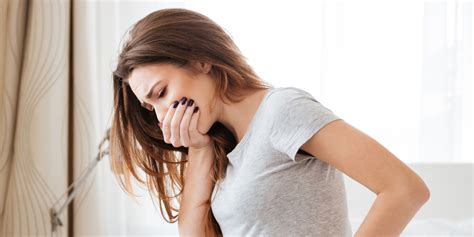 8 Tips for Dealing With 'Anxiety Nausea'