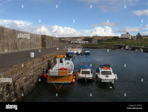 Portsoy harbour Scotland September 2012 Stock Photo - Alamy