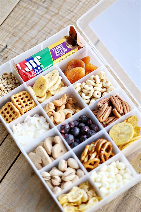 Printable: Road Trip Snacks Container - See Vanessa Craft