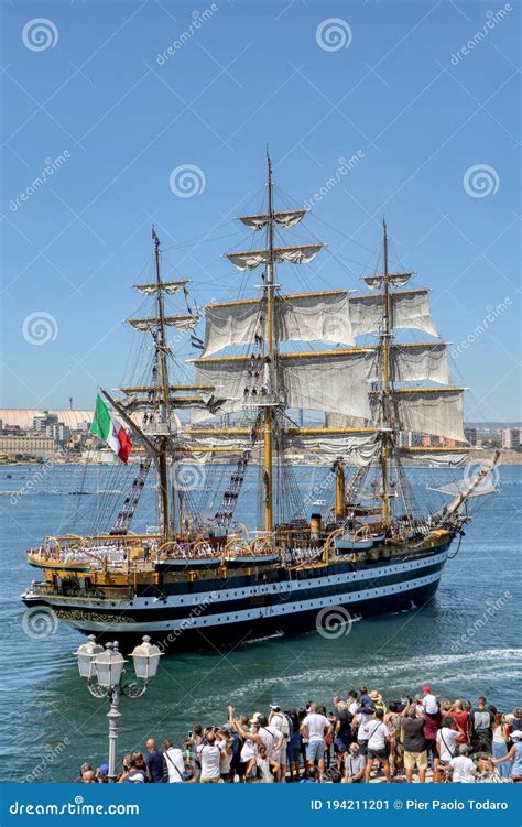 The Amerigo Vespucci Training Ship of the Italian Nav Editorial Photo - Image of rigging ...