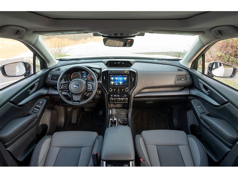 2023 Subaru Ascent: 117 Interior Photos | U.S. News