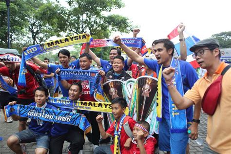 Unidentified Thai Football Fans in Action Editorial Stock Photo - Image ...