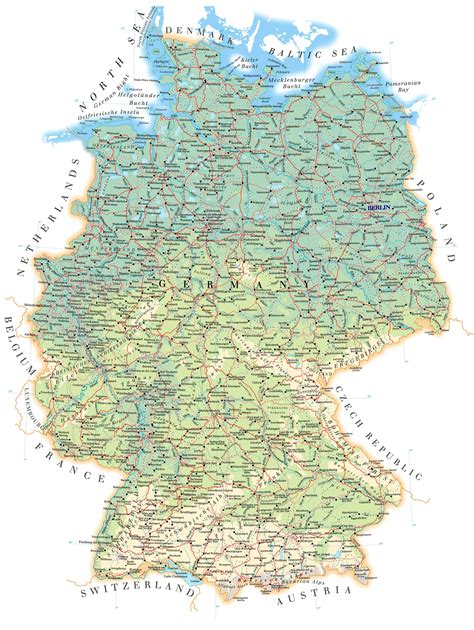 Physical map of Germany - Full size