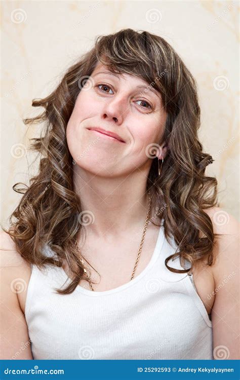 Close Up Portrait of Beautiful Smiling Girl Stock Image - Image of lifestyles, lady: 25292593