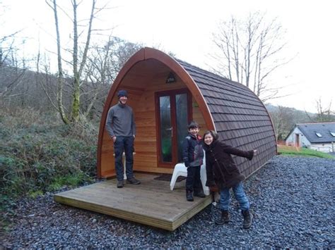 Camping pods at the YHA Brecon Beacons - thumbs up! - 4Adventurers