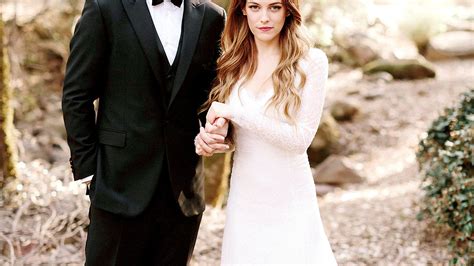 Riley Keough Wears a Classic, Vintage-Inspired Wedding Gown: Photos