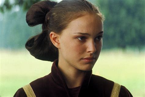 Still of Natalie Portman in Star Wars: Episode I - The Phantom Menace (1999) http://www.movpins ...
