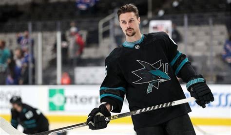 Sharks D Erik Karlsson out until at least March | NHLPA.com