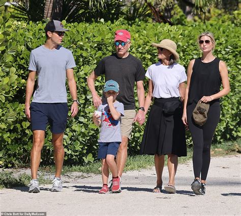 Ivanka and Jared enjoy a family walk with the kids, the Kushners and ...