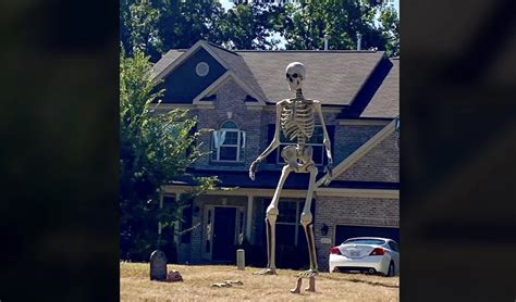 The Home Depot Is Selling A Giant 12-Foot Skeleton This Halloween