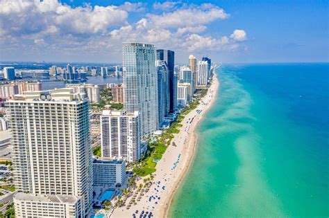 Best Time to Visit Miami, FL | PlanetWare (2022)