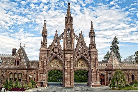 The World’s Most Famous Cemeteries – Fodors Travel Guide