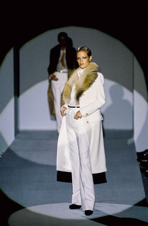 Gucci Fall 1996 Ready-to-Wear Fashion Show | Fashion, American hustle ...