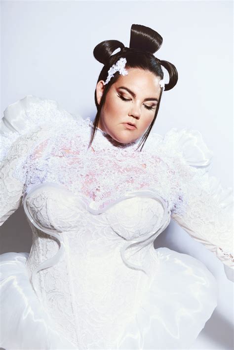 Netta Barzilai performs with The Great Gehenna Choir