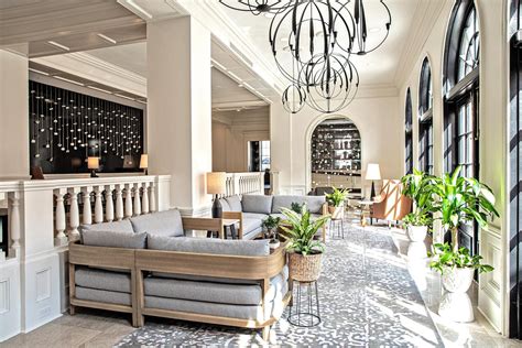 One Of Charleston’s Most Historic Hotels Has Been Reborn As A Luxury Stay - TrendRadars