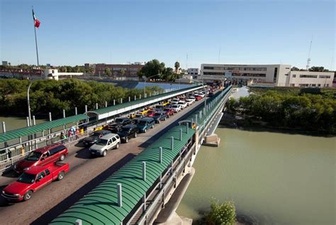 Program Helping to Reduce Wait Times at Border Bridges | The Texas Tribune