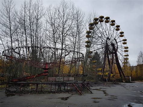 Pripyat Amusement Park 🎡 : urbanexploration