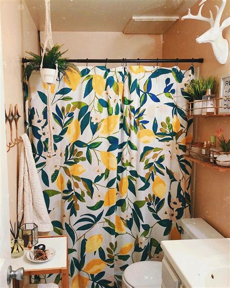 Downpour Curtain Ideas Make your Bathroom Look More Spacious | Bathroom decor, Apartment ...