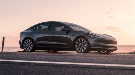 What Owners Are Saying About The New Tesla Model 3 Highland