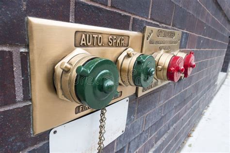 Hydrant Off the Side of a Build New York City Building Editorial Stock ...