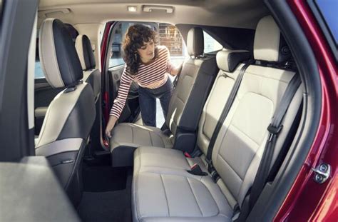 9 Best Compact SUVs for Families | U.S. News