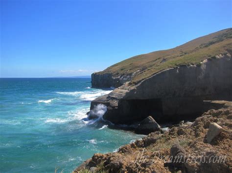 Tunnel beach, Dunedin thedreamstress.com - The Dreamstress