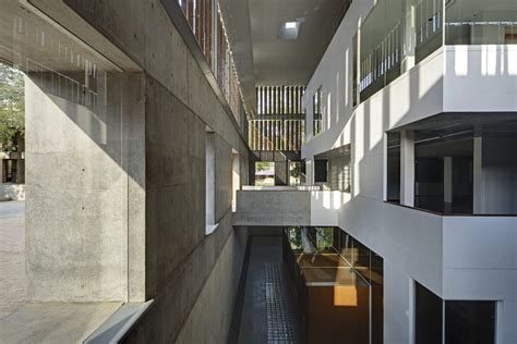 CEPT University Library | RMA Architects