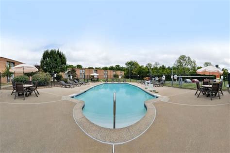 Best Western Leesburg Hotel & Conference Center Leesburg | Bookonline.com