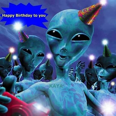 Pin by Michelle Mi-Belle on Birthday Wishes | Aliens and ufos, Alien, Art