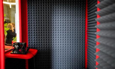 27 Creative DIY Soundproof Recording Studio Booth Projects